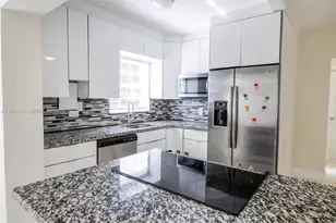 2727 Calusa St, Miami, FL 33133 - Photo 9