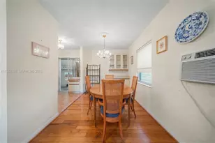 512 Mendoza Ave, Coral Gables, FL 33134 - Photo 7