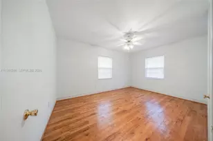 512 Mendoza Ave, Coral Gables, FL 33134 - Photo 5