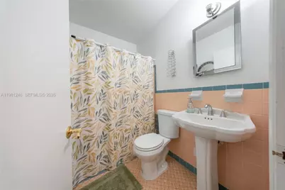 512 Mendoza Ave, Coral Gables, FL 33134 - Photo 5