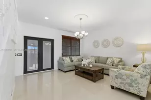 663 Live Oak Ln, Weston, FL 33327 - Photo 13