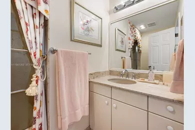 2416 Fisher Island Dr #5106, Miami Beach, FL 33109 - Photo 37