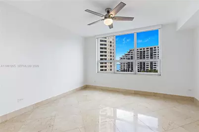 848 Brickell Key Dr #903, Miami, FL 33131 - Photo 13