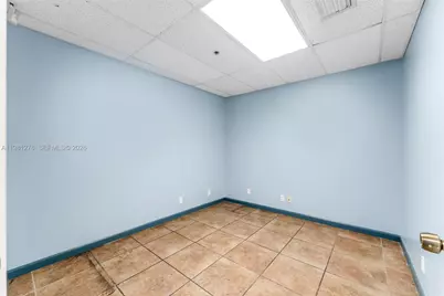 7620 W 2nd Ct, Hialeah, FL 33014 - Photo 11