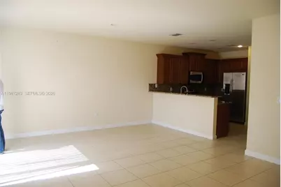 8899 NW 98 Av #8899, Doral, FL 33178 - Photo 3