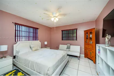 2610 NW 33rd St #2610-2612, Miami, FL 33142 - Photo 23