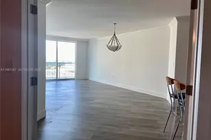 9055 SW 73rd Ct, Miami, FL 33156 - Photo 11