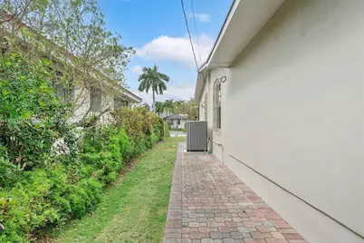 300 187th St, Sunny Isles Beach, FL 33160 - Photo 61