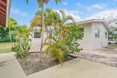 300 187th St, Sunny Isles Beach, FL 33160 - Photo 63