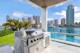 503 Palm Dr, Hallandale Beach, FL 33009 - Photo 13