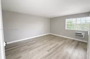 500 13th St, Miami Beach, FL 33139 - Photo 5