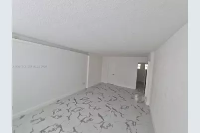 16410 Miami Dr #304, North Miami Beach, FL 33162 - Photo 13