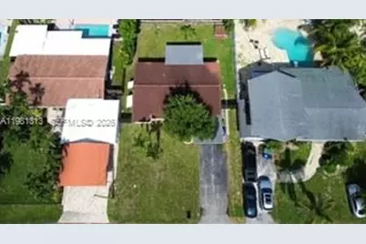 2525 Tortugas Ln, Fort Lauderdale, FL 33312 - Photo 3