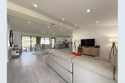 2525 Tortugas Ln, Fort Lauderdale, FL 33312 - Photo 5