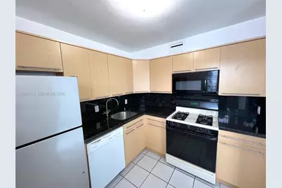 1615 Meridian Ave #503, Miami Beach, FL 33139 - Photo 7