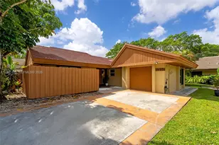 19951 NE 10th Pl Way, Miami, FL 33179 - Photo 29