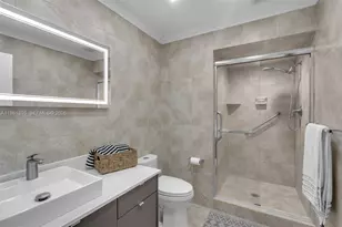 19951 NE 10th Pl Way, Miami, FL 33179 - Photo 19