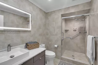 19951 NE 10th Place Way, Miami, FL 33179 - Photo 19