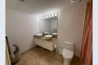 41 SE 5th St #1903, Miami, FL 33131 - Photo 17