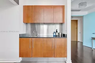 18101 Collins Ave, Sunny Isles Beach, FL 33160 - Photo 9