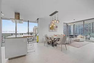 1000 Brickell Plaza, Miami, FL 33131 - Photo 7