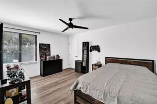 13076 NW 14th St, Pembroke Pines, FL 33028 - Photo 53