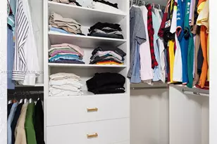 3438 W 104th Terrace, Hialeah, FL 33018 - Photo 25