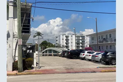 8040 Tatum Waterway Dr #5, Miami Beach, FL 33141 - Photo 13