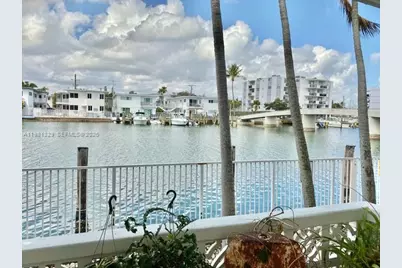 8040 Tatum Waterway Dr #5, Miami Beach, FL 33141 - Photo 13
