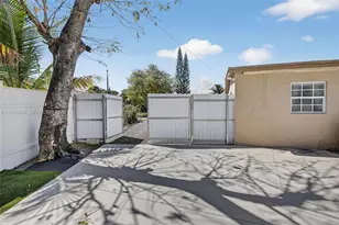 3220 NW 2nd St, Lauderhill, FL 33311 - Photo 41