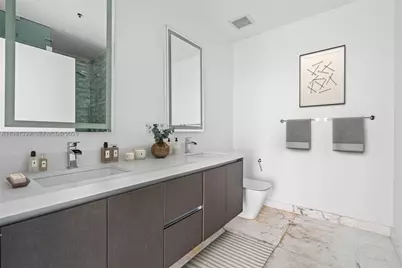 851 NE 1st Ave #2200, Miami, FL 33132 - Photo 37