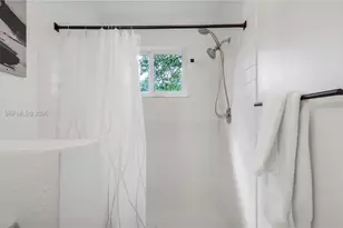 9913 NW 2nd St, Plantation, FL 33324 - Photo 11