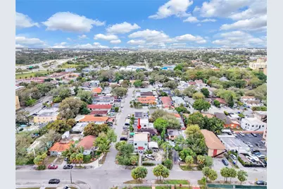 2415 NW 15th St, Miami, FL 33125 - Photo 33