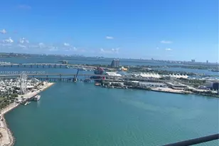 335 S Biscayne Blvd, Miami, FL 33131 - Photo 25