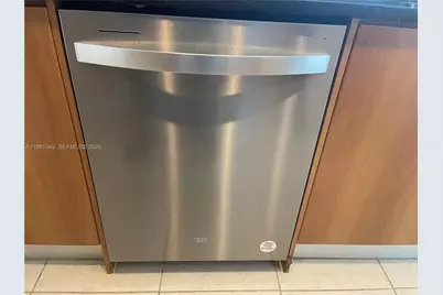 335 S Biscayne Blvd #3610, Miami, FL 33131 - Photo 5