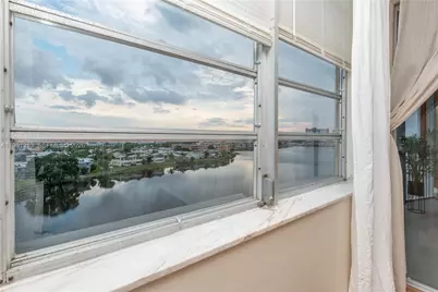 1750 NE 191st St #827-4, Miami, FL 33179 - Photo 13