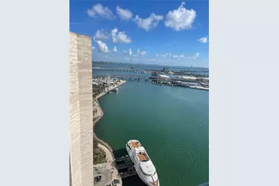 335 S Biscayne Blvd #3610, Miami, FL 33131 - Photo 21