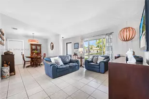 18044 SW 89th Pl, Palmetto Bay, FL 33157 - Photo 3