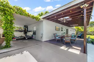 18044 SW 89th Pl, Palmetto Bay, FL 33157 - Photo 15