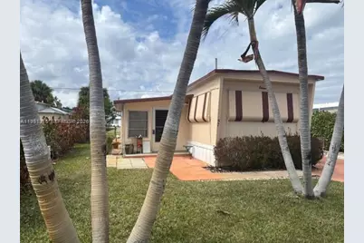 11055 SE Federal Hwy, Hobe Sound, FL 33455 - Photo 1