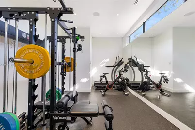 707 NE 77th St, Miami, FL 33138 - Photo 43