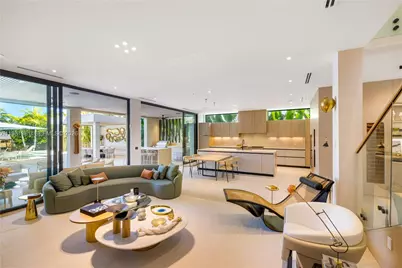 707 NE 77th St, Miami, FL 33138 - Photo 13