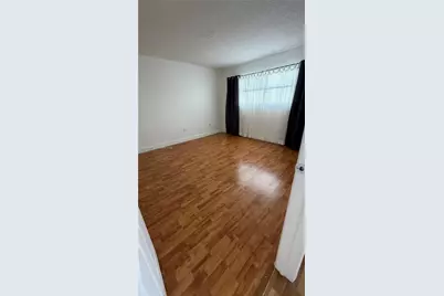 8300 Sunrise Lakes Blvd #109, Sunrise, FL 33322 - Photo 11