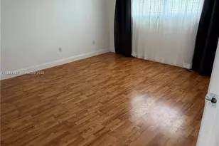 8300 Sunrise Lakes Blvd, Sunrise, FL 33322 - Photo 11