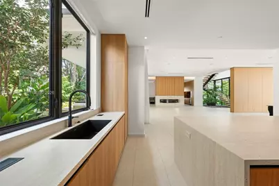 7700 SW 50th Ct, Miami, FL 33143 - Photo 25