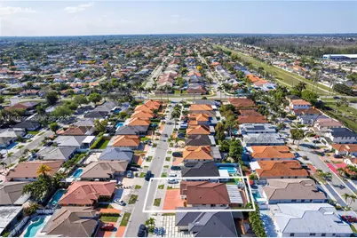 706 NW 135th Ct, Miami, FL 33182 - Photo 35