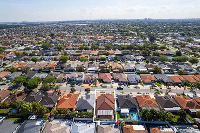 706 NW 135th Ct, Miami, FL 33182 - Photo 33