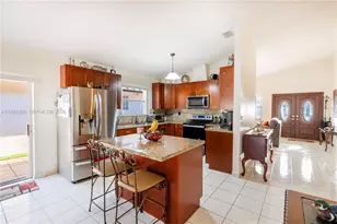 706 NW 135th Ct, Miami, FL 33182 - Photo 11
