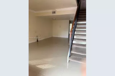 680 NW 82nd Pl #261, Miami, FL 33126 - Photo 5