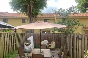 680 NW 82nd Pl, Miami, FL 33126 - Photo 3